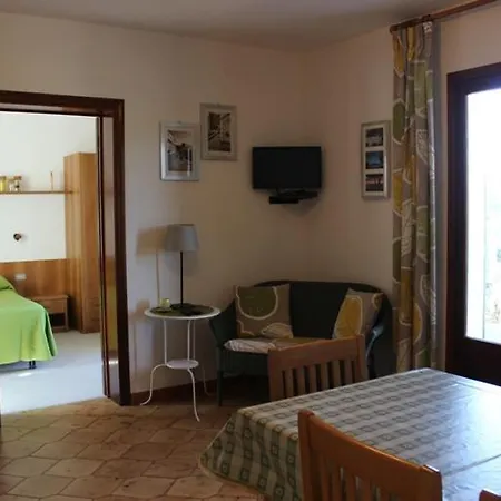 Appartamenti Zuccale - A 200 Mt Dalla Spiaggia Capoliveri  Exterior photo